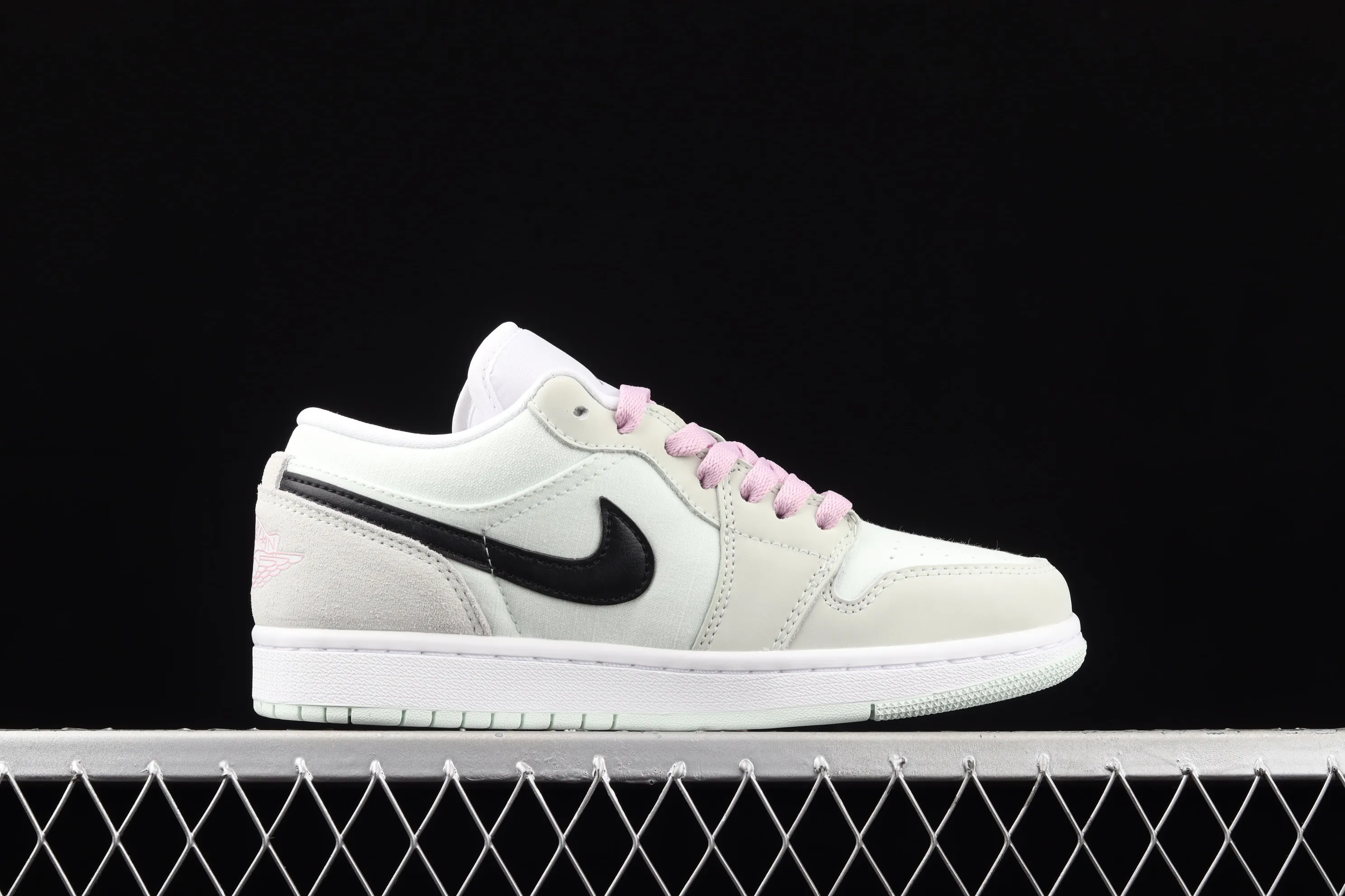 All categories Air Jordan Jordan series basketball shoes Air Jordan 1 Low G version pure original Air Jordan 1 Low AJ1 Joe 1 low-top cultural and leisure sports sneakers CZ0776-300